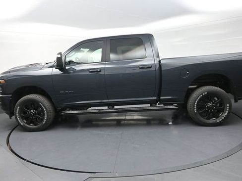 New 2026 RAM 2500 Laramie AWD/4WD image 6