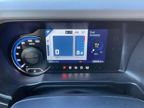 Used 2022 Ford Bronco Wildtrak image 26