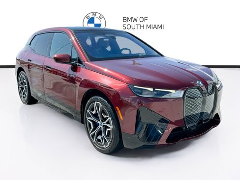 Used 2024 BMW iX xDrive50 w/ Sport Package AWD/4WD image 1