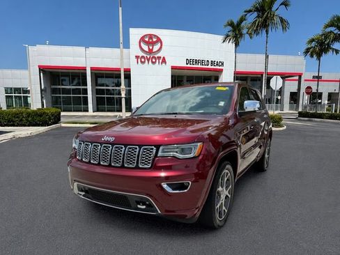 Used 2019 Jeep Grand Cherokee Overland w/ Trailer Tow Group IV RWD image 3