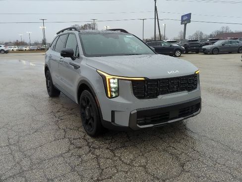 Certified 2024 Kia Sorento SX Prestige image 11