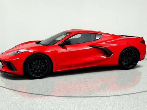 Used 2025 Chevrolet Corvette Stingray Premium Cpe w/ Stealth Interior Trim Package RWD image 2