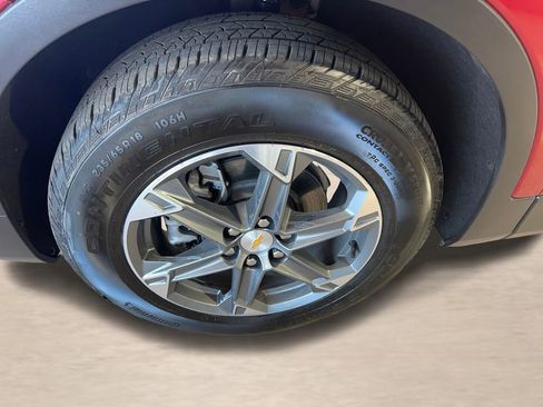 Used 2025 Chevrolet Blazer LT image 10