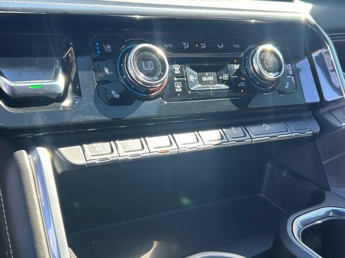 Used 2024 GMC Sierra 2500 Denali Ultimate w/ Max Trailering Package image 40