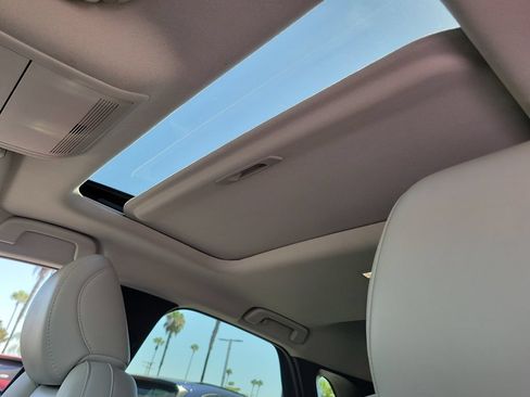 Certified 2025 MAZDA CX-30 AWD 2.5 S w/ Preferred Package image 17