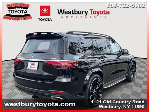 Used 2026 Mercedes-Benz GLS 580 4MATIC image 7