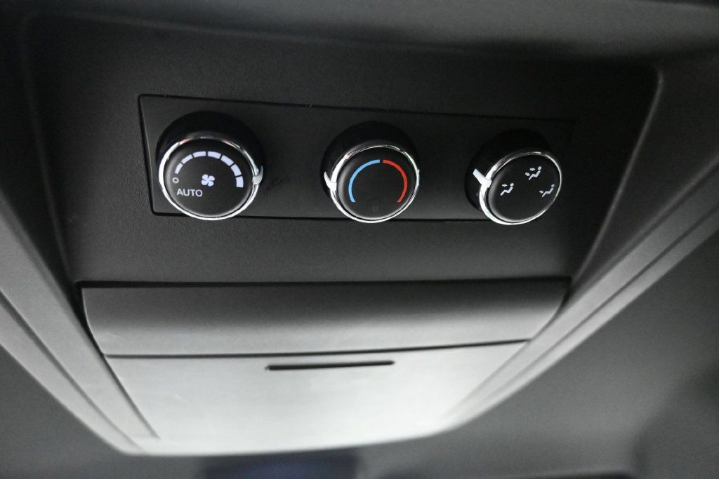 Used 2020 Dodge Grand Caravan GT FWD image 17