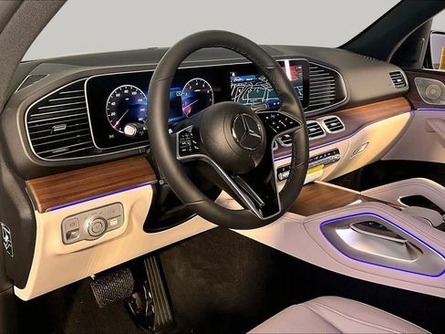 New 2026 Mercedes-Benz GLE 350 4MATIC image 9