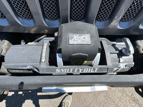 Used 2014 Jeep Wrangler Unlimited Rubicon w/ Connectivity Group AWD/4WD image 21