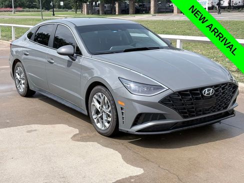 Used 2023 Hyundai Sonata SEL FWD image 1