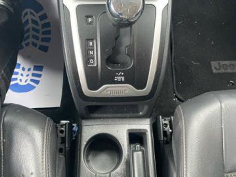 Used 2014 Jeep Compass Latitude AWD/4WD image 23