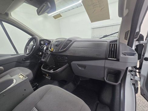 Used 2017 Ford Transit 150 148 Low Roof RWD image 19