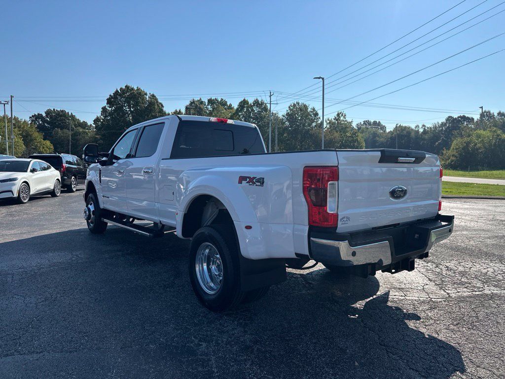 Used 2019 Ford F350 Lariat w/ Chrome Package AWD/4WD image 5
