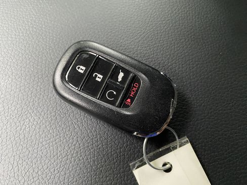 Used 2023 Honda Pilot EX-L image 37
