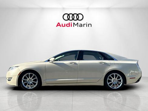 Used 2015 Lincoln MKZ Hybrid w/ Equipment Group 201A Select image 2