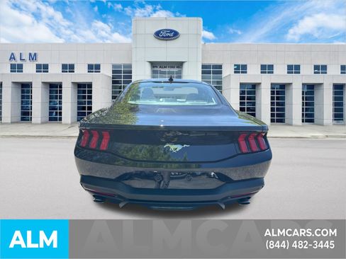 Used 2024 Ford Mustang Coupe RWD image 6