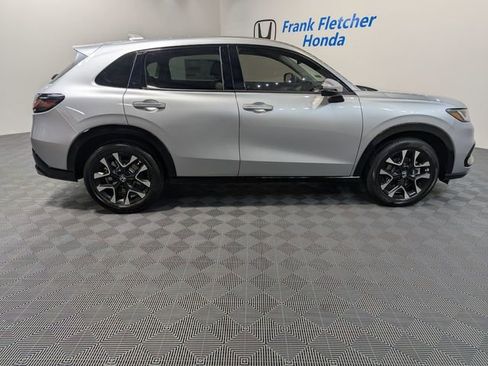 New 2026 Honda HR-V EX-L image 7