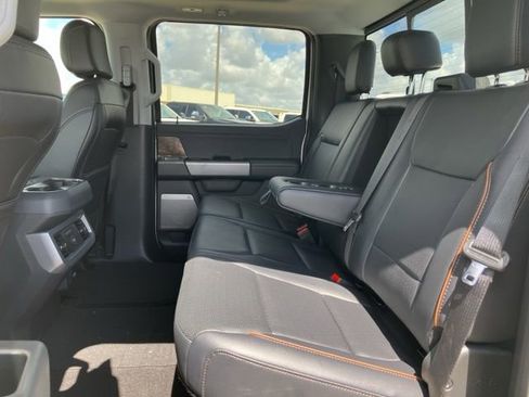 New 2025 Ford F250 Lariat w/ Lariat Ultimate Package image 19