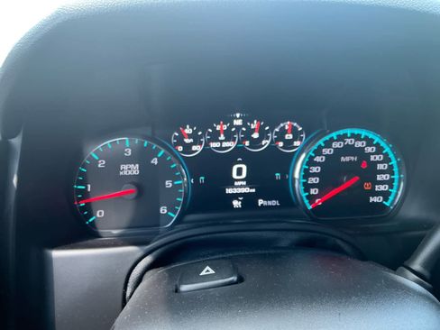 Used 2019 GMC Yukon XL Denali w/ Denali Ultimate Package AWD/4WD image 17