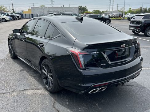Used 2025 Cadillac CT5 V w/ Technology Package AWD/4WD image 4