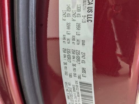 Used 2020 Chrysler Pacifica Touring-L Plus w/ Tire & Wheel Group FWD image 29