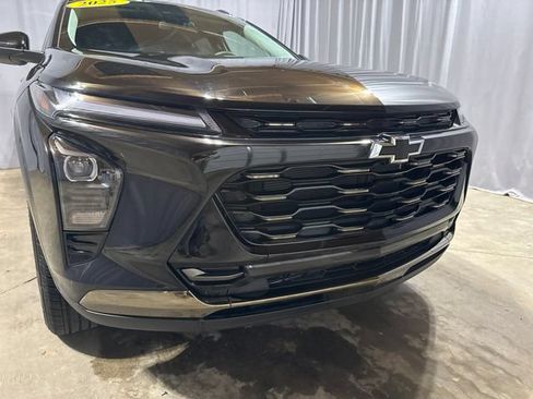 Used 2025 Chevrolet Trax ACTIV w/ Driver Confidence Package FWD image 13