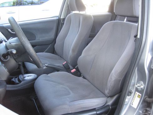 Used 2010 Honda Fit image 21