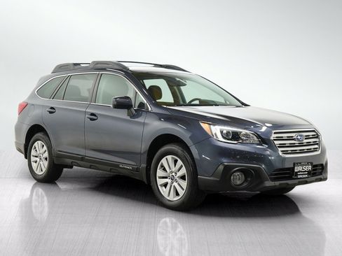 Used 2017 Subaru Outback 2.5i Premium AWD/4WD image 7