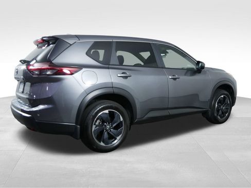 Used 2024 Nissan Rogue SV AWD/4WD image 10