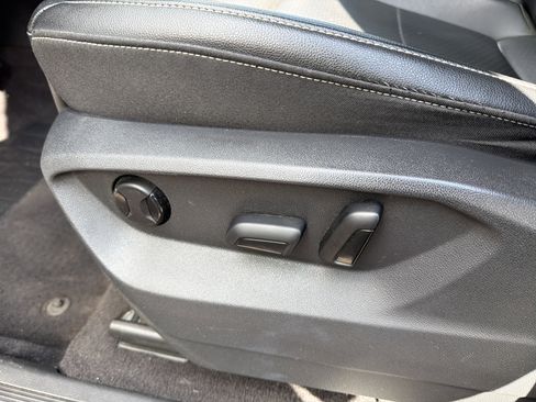 Used 2022 Volkswagen Atlas SE image 8