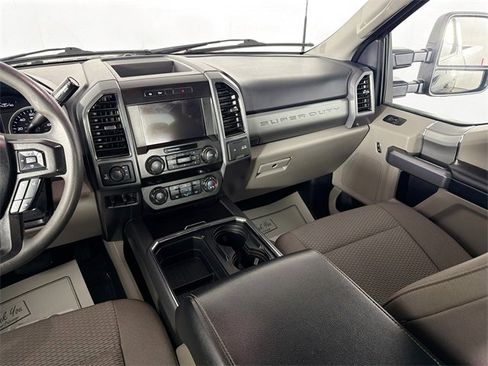 Used 2022 Ford F250 XLT w/ Black Appearance Package image 23