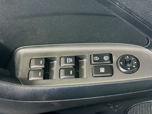 Used 2017 Kia Forte LX FWD image 22