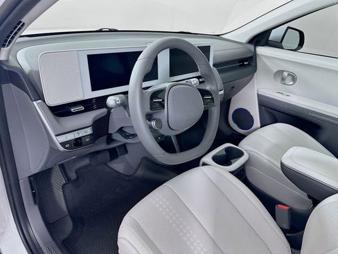 Certified 2023 Hyundai Ioniq 5 SEL w/ Cargo Package AWD/4WD image 9