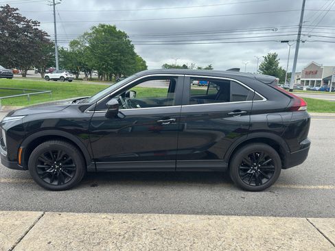 Used 2024 Mitsubishi Eclipse Cross LE AWD/4WD image 7