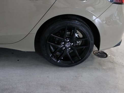 Used 2025 Honda Civic Sport image 34