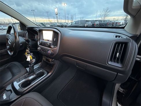 Certified 2022 GMC Canyon AT4 w/ Trailering Package image 27