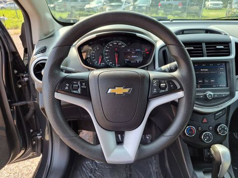 Used 2020 Chevrolet Sonic LT FWD image 15