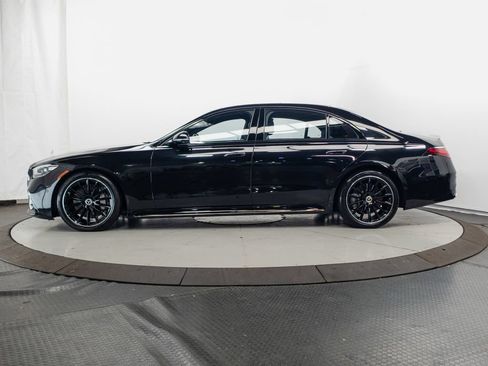 Used 2023 Mercedes-Benz S 580 4MATIC Sedan w/ AMG Line image 4