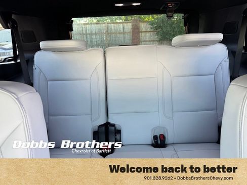 Used 2025 Chevrolet Tahoe Premier w/ Sun And Tow Package AWD/4WD image 19