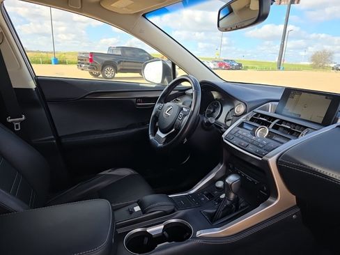 Used 2017 Lexus NX 200t FWD image 20