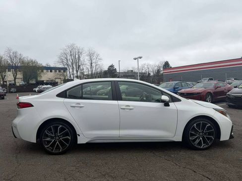 Used 2020 Toyota Corolla SE image 8