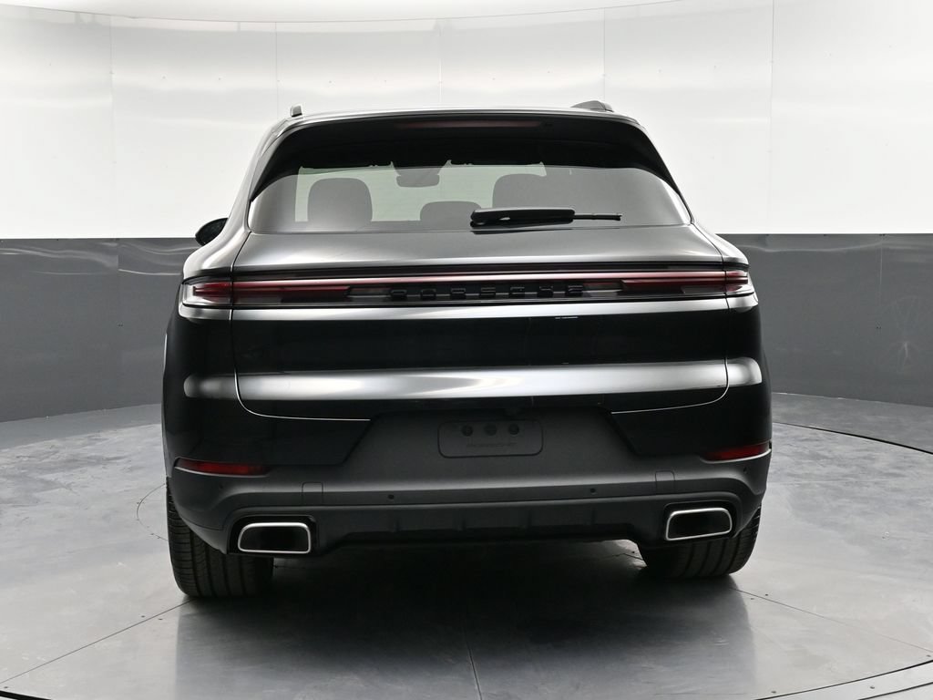 Certified 2026 Porsche Cayenne AWD/4WD image 7