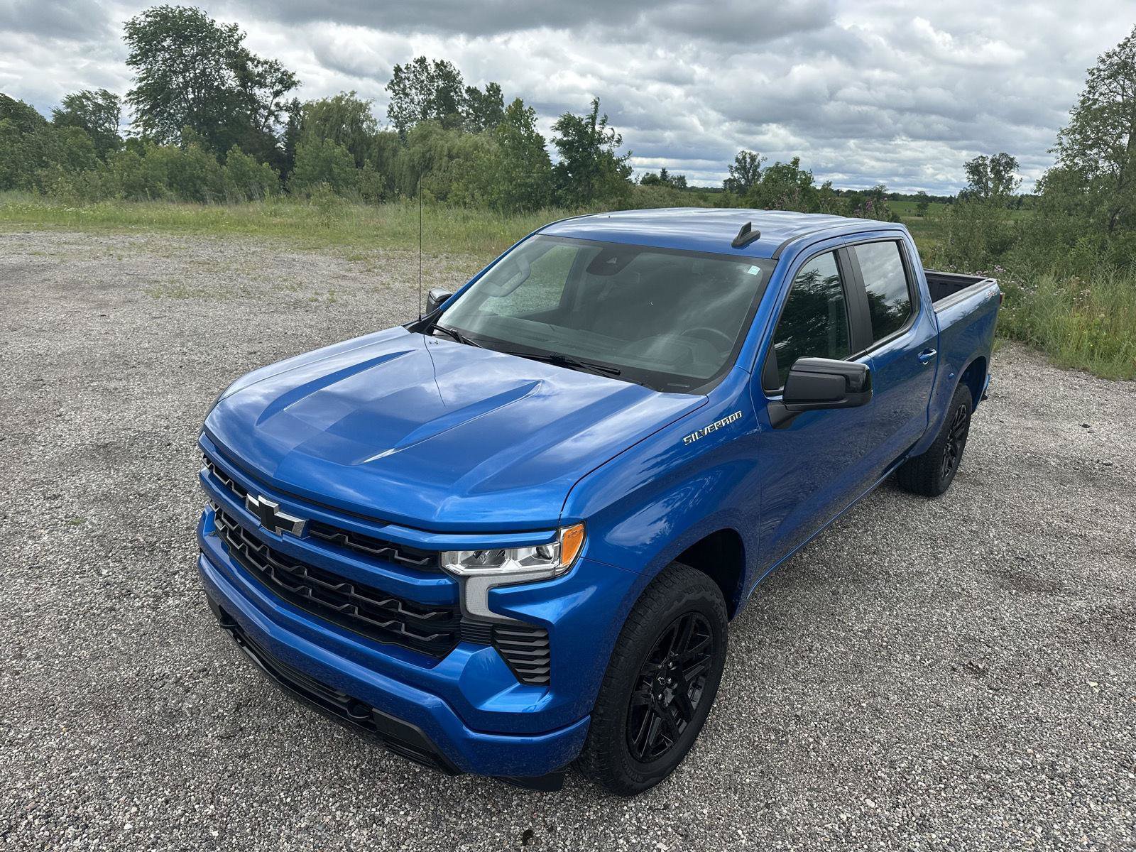Used 2023 Chevrolet Silverado 1500 RST AWD/4WD image 16