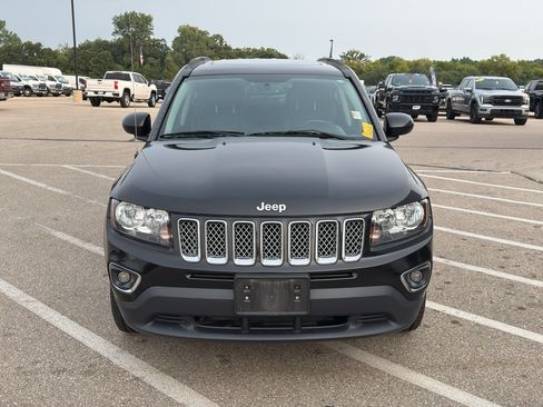 Used 2017 Jeep Compass High Altitude AWD/4WD image 9