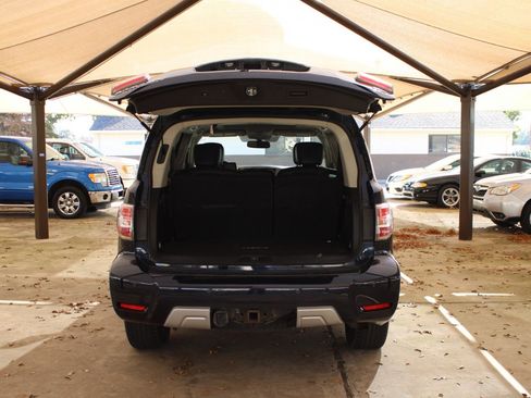 Used 2018 Nissan Armada SL w/ Moonroof Package image 9