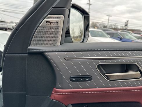 New 2026 INFINITI QX80 Autograph w/ Premium Cargo Package image 13