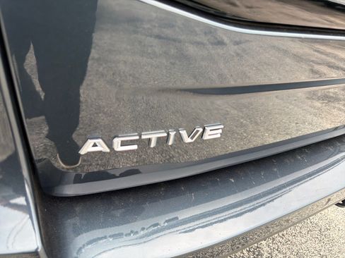 Used 2025 Ford Expedition Max Active AWD/4WD image 7