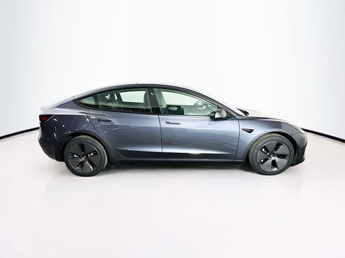 Used 2023 Tesla Model 3 Standard Range RWD image 10
