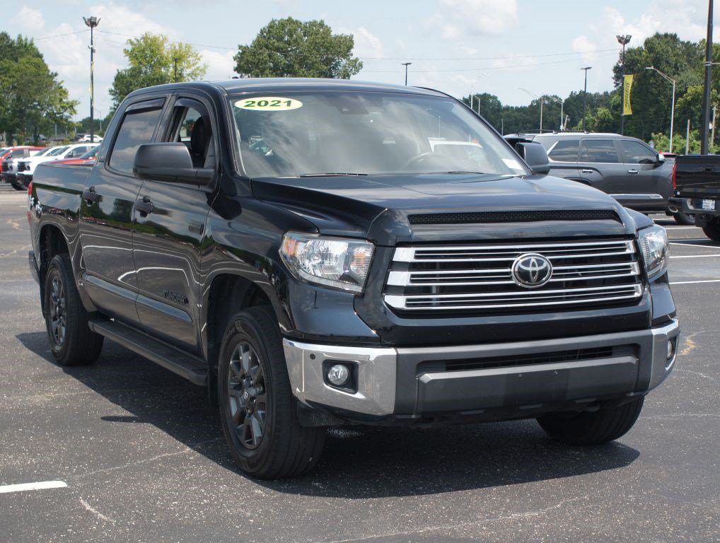 Used 2021 Toyota Tundra SR5 w/ Trail Edition AWD/4WD image 23