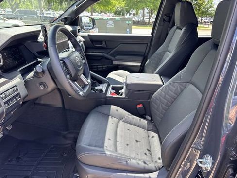 Used 2026 Toyota 4Runner TRD Sport Premium w/ Tow Technology Package AWD/4WD image 18
